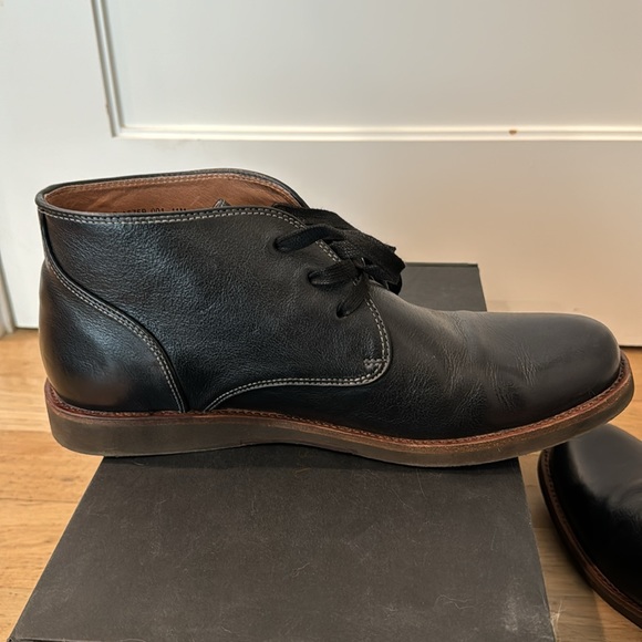 Like NEW John Varvatos Brooklyn Chukka Boot 11 black - Picture 6 of 8